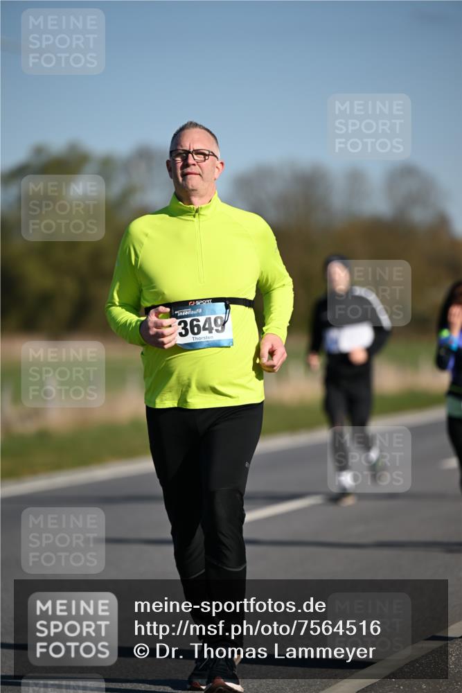 06.04.2025 - 44. Internationalen Wilhelmsburger Insellauf Dr. Thomas Lammeyer http://msf.ph/oto/7564516 06.04.2025 09:39:26 Laufen 3649 meine-sportfotos.de