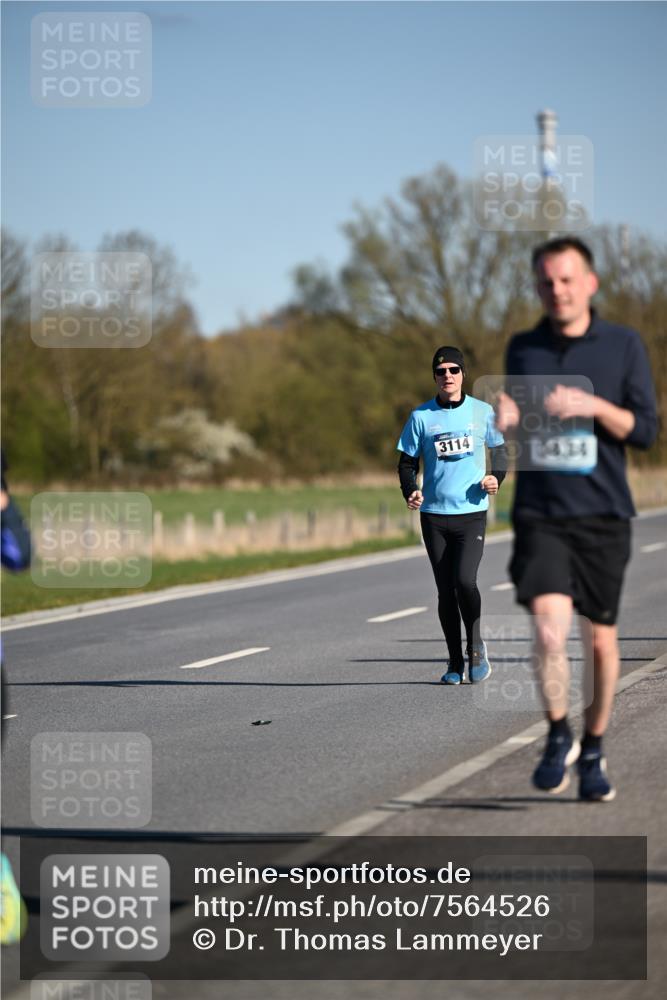 06.04.2025 - 44. Internationalen Wilhelmsburger Insellauf Dr. Thomas Lammeyer http://msf.ph/oto/7564526 06.04.2025 09:39:30 Laufen 3114, 5434 meine-sportfotos.de