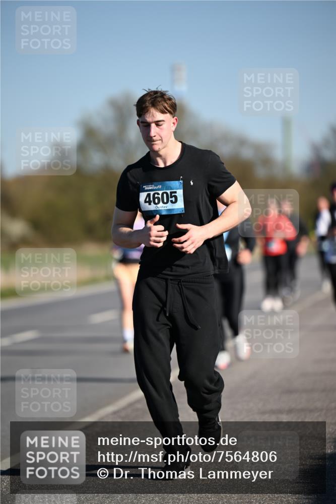 06.04.2025 - 44. Internationalen Wilhelmsburger Insellauf Dr. Thomas Lammeyer http://msf.ph/oto/7564806 06.04.2025 09:39:51 Laufen 4605 meine-sportfotos.de