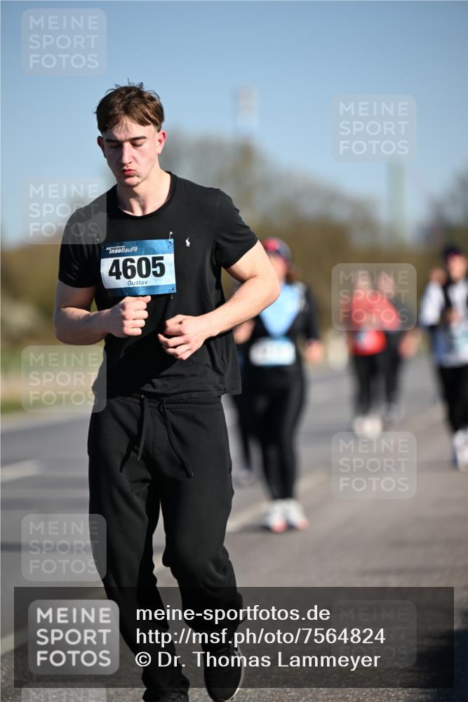 06.04.2025 - 44. Internationalen Wilhelmsburger Insellauf Dr. Thomas Lammeyer http://msf.ph/oto/7564824 06.04.2025 09:39:51 Laufen 4605 meine-sportfotos.de