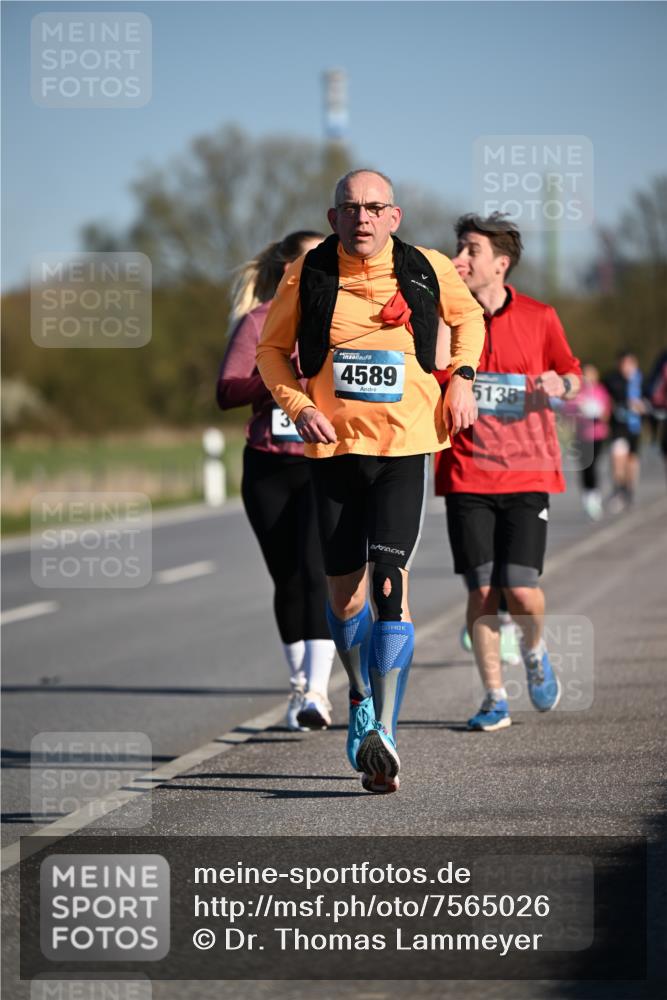 06.04.2025 - 44. Internationalen Wilhelmsburger Insellauf Dr. Thomas Lammeyer http://msf.ph/oto/7565026 06.04.2025 09:40:08 Laufen 4589, 5135 meine-sportfotos.de