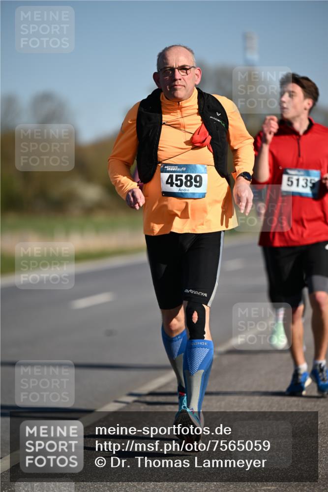 06.04.2025 - 44. Internationalen Wilhelmsburger Insellauf Dr. Thomas Lammeyer http://msf.ph/oto/7565059 06.04.2025 09:40:10 Laufen 4589, 5135 meine-sportfotos.de