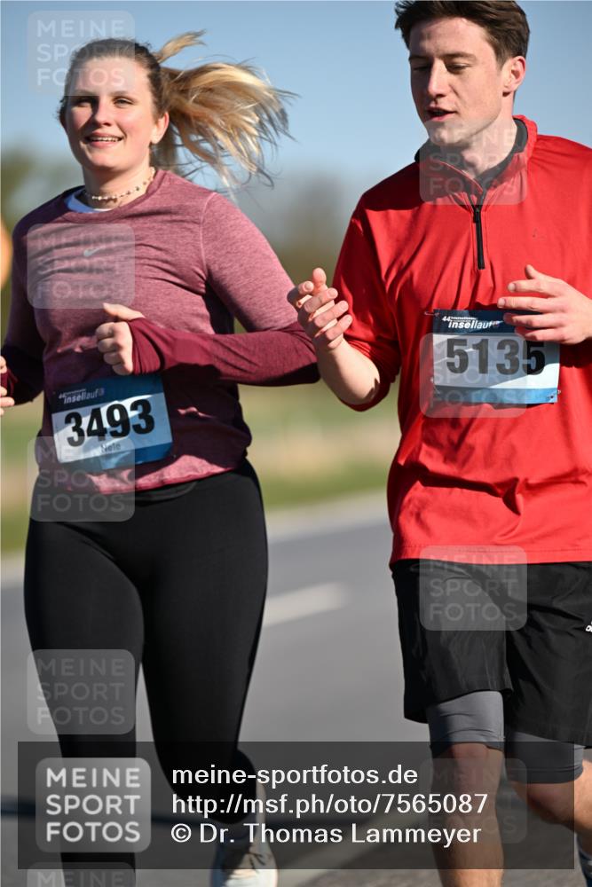 06.04.2025 - 44. Internationalen Wilhelmsburger Insellauf Dr. Thomas Lammeyer http://msf.ph/oto/7565087 06.04.2025 09:40:13 Laufen 3493, 44, 5135, 9 meine-sportfotos.de
