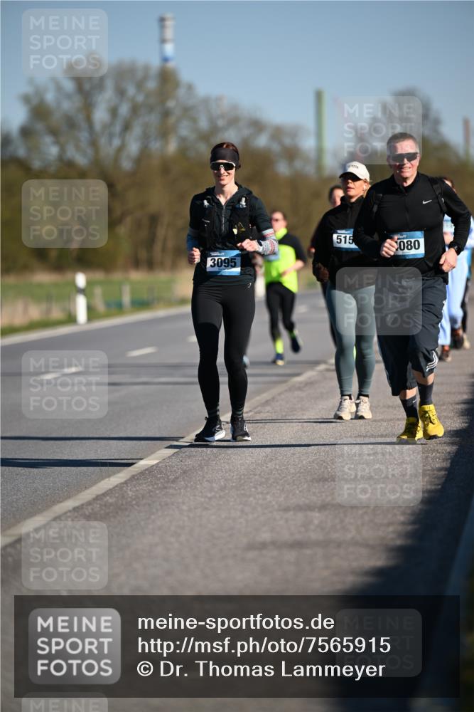 06.04.2025 - 44. Internationalen Wilhelmsburger Insellauf Dr. Thomas Lammeyer http://msf.ph/oto/7565915 06.04.2025 09:41:32 Laufen 3095, 515, 080 meine-sportfotos.de