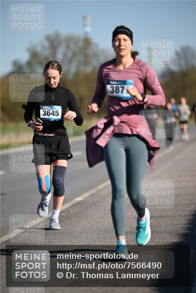 06.04.2025 - 44. Internationalen Wilhelmsburger Insellauf Dr. Thomas Lammeyer http://msf.ph/oto/7566490 06.04.2025 09:42:19 Laufen 3645, 387 meine-sportfotos.de