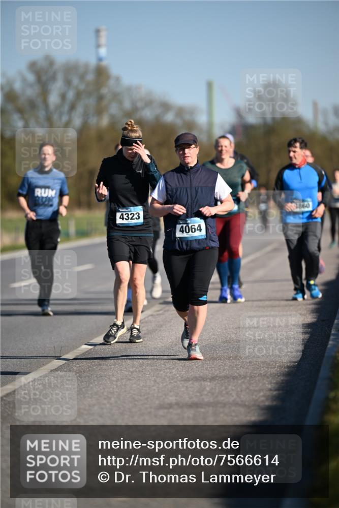 06.04.2025 - 44. Internationalen Wilhelmsburger Insellauf Dr. Thomas Lammeyer http://msf.ph/oto/7566614 06.04.2025 09:42:35 Laufen 4323, 1860, 4064 meine-sportfotos.de