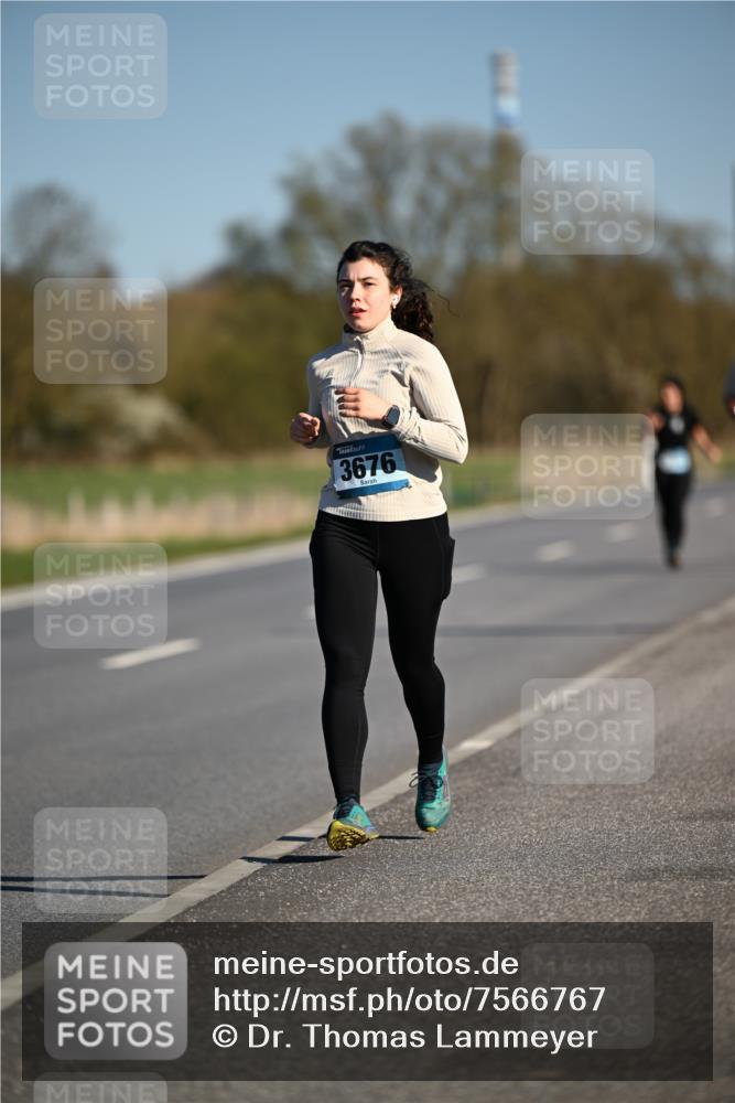 06.04.2025 - 44. Internationalen Wilhelmsburger Insellauf Dr. Thomas Lammeyer http://msf.ph/oto/7566767 06.04.2025 09:42:52 Laufen 3676 meine-sportfotos.de