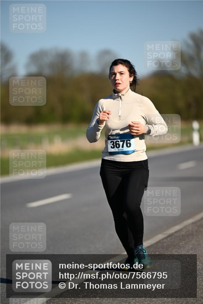 06.04.2025 - 44. Internationalen Wilhelmsburger Insellauf Dr. Thomas Lammeyer http://msf.ph/oto/7566795 06.04.2025 09:42:53 Laufen 3676 meine-sportfotos.de