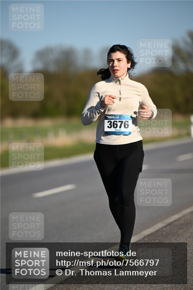 06.04.2025 - 44. Internationalen Wilhelmsburger Insellauf Dr. Thomas Lammeyer http://msf.ph/oto/7566797 06.04.2025 09:42:54 Laufen 3676 meine-sportfotos.de