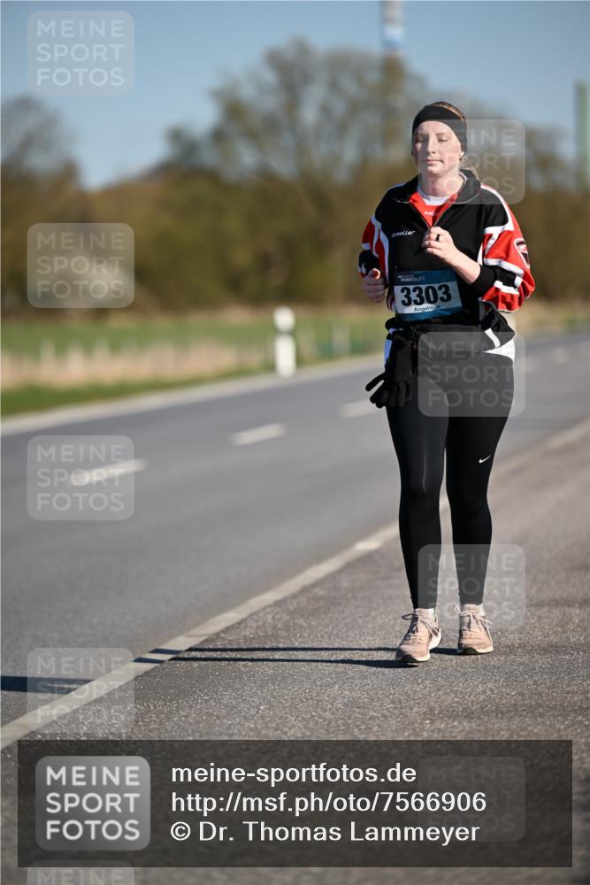 06.04.2025 - 44. Internationalen Wilhelmsburger Insellauf Dr. Thomas Lammeyer http://msf.ph/oto/7566906 06.04.2025 09:43:13 Laufen 3303 meine-sportfotos.de