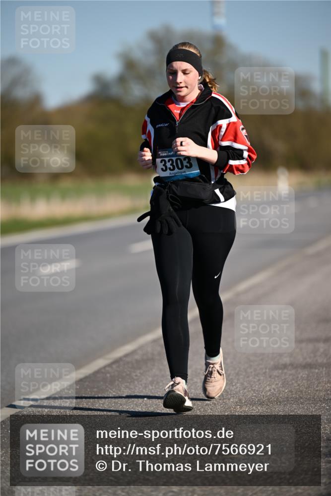 06.04.2025 - 44. Internationalen Wilhelmsburger Insellauf Dr. Thomas Lammeyer http://msf.ph/oto/7566921 06.04.2025 09:43:14 Laufen 3303 meine-sportfotos.de