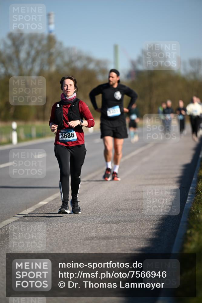06.04.2025 - 44. Internationalen Wilhelmsburger Insellauf Dr. Thomas Lammeyer http://msf.ph/oto/7566946 06.04.2025 09:43:23 Laufen 3686 meine-sportfotos.de