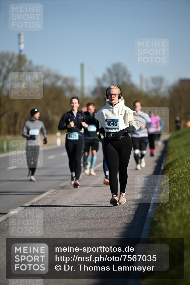 06.04.2025 - 44. Internationalen Wilhelmsburger Insellauf Dr. Thomas Lammeyer http://msf.ph/oto/7567035 06.04.2025 09:43:42 Laufen 4621, 4046 meine-sportfotos.de