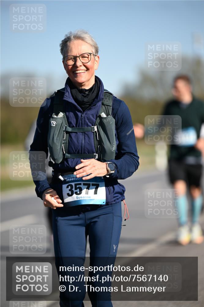 06.04.2025 - 44. Internationalen Wilhelmsburger Insellauf Dr. Thomas Lammeyer http://msf.ph/oto/7567140 06.04.2025 09:43:52 Laufen 3577 meine-sportfotos.de