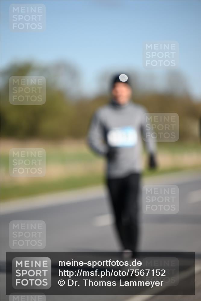 06.04.2025 - 44. Internationalen Wilhelmsburger Insellauf Dr. Thomas Lammeyer http://msf.ph/oto/7567152 06.04.2025 09:43:54 Laufen  meine-sportfotos.de
