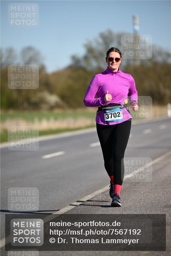 06.04.2025 - 44. Internationalen Wilhelmsburger Insellauf Dr. Thomas Lammeyer http://msf.ph/oto/7567192 06.04.2025 09:44:00 Laufen 3702 meine-sportfotos.de