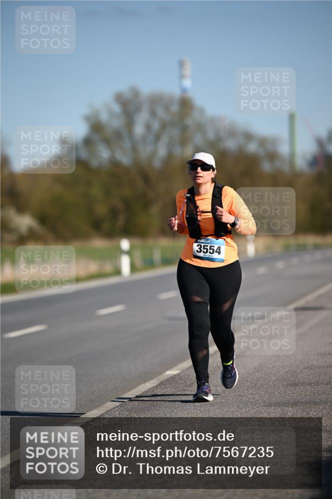 06.04.2025 - 44. Internationalen Wilhelmsburger Insellauf Dr. Thomas Lammeyer http://msf.ph/oto/7567235 06.04.2025 09:44:08 Laufen 3554 meine-sportfotos.de