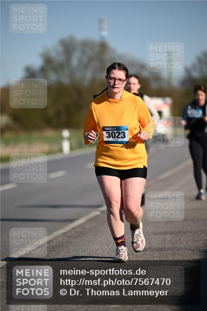06.04.2025 - 44. Internationalen Wilhelmsburger Insellauf Dr. Thomas Lammeyer http://msf.ph/oto/7567470 06.04.2025 09:44:48 Laufen 3023 meine-sportfotos.de