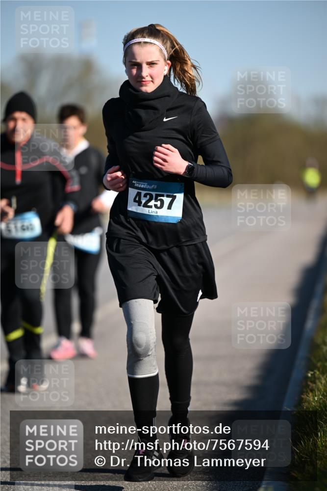 06.04.2025 - 44. Internationalen Wilhelmsburger Insellauf Dr. Thomas Lammeyer http://msf.ph/oto/7567594 06.04.2025 09:45:16 Laufen 5100, 4257 meine-sportfotos.de