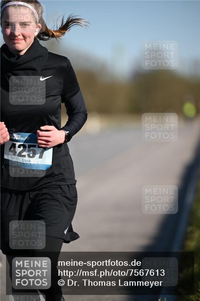 06.04.2025 - 44. Internationalen Wilhelmsburger Insellauf Dr. Thomas Lammeyer http://msf.ph/oto/7567613 06.04.2025 09:45:17 Laufen 4257, 2 meine-sportfotos.de