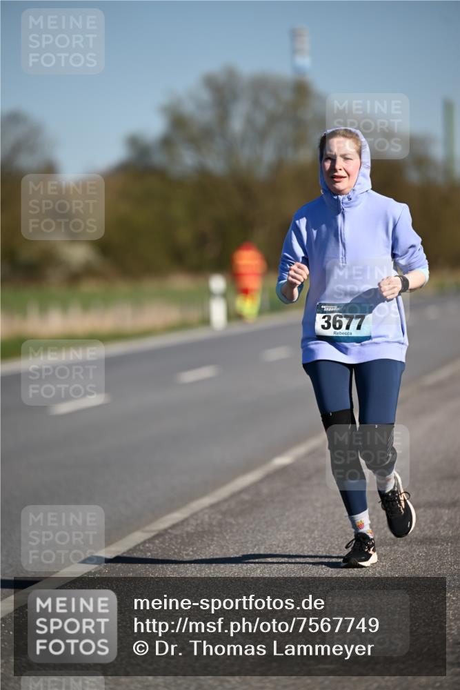 06.04.2025 - 44. Internationalen Wilhelmsburger Insellauf Dr. Thomas Lammeyer http://msf.ph/oto/7567749 06.04.2025 09:46:20 Laufen 3677 meine-sportfotos.de