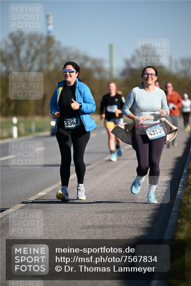 06.04.2025 - 44. Internationalen Wilhelmsburger Insellauf Dr. Thomas Lammeyer http://msf.ph/oto/7567834 06.04.2025 09:46:59 Laufen 3367, 4317 meine-sportfotos.de