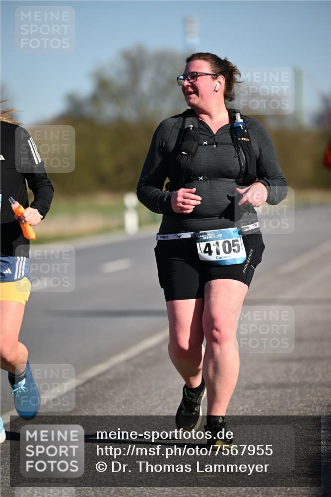 06.04.2025 - 44. Internationalen Wilhelmsburger Insellauf Dr. Thomas Lammeyer http://msf.ph/oto/7567955 06.04.2025 09:47:09 Laufen 4105 meine-sportfotos.de