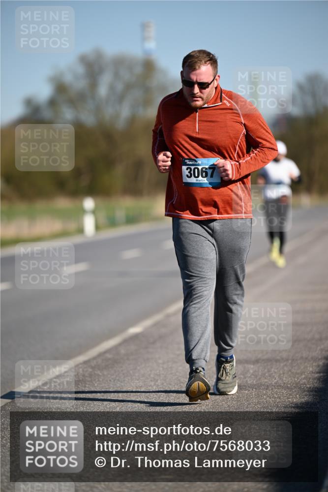 06.04.2025 - 44. Internationalen Wilhelmsburger Insellauf Dr. Thomas Lammeyer http://msf.ph/oto/7568033 06.04.2025 09:47:14 Laufen 3067 meine-sportfotos.de