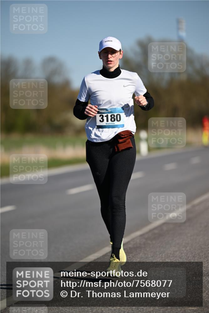 06.04.2025 - 44. Internationalen Wilhelmsburger Insellauf Dr. Thomas Lammeyer http://msf.ph/oto/7568077 06.04.2025 09:47:25 Laufen 3180 meine-sportfotos.de