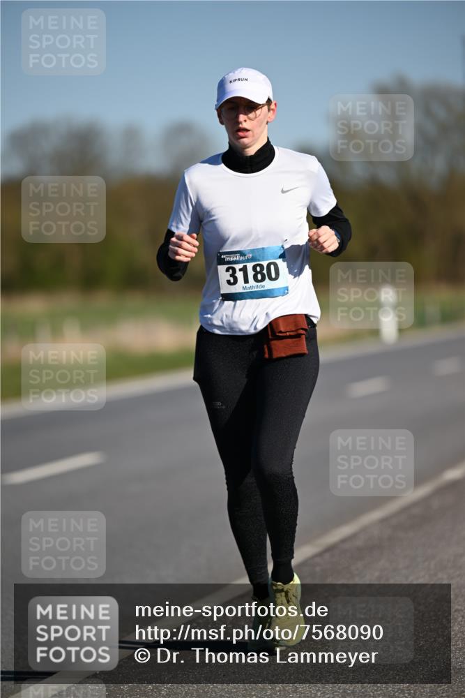 06.04.2025 - 44. Internationalen Wilhelmsburger Insellauf Dr. Thomas Lammeyer http://msf.ph/oto/7568090 06.04.2025 09:47:26 Laufen 3180 meine-sportfotos.de