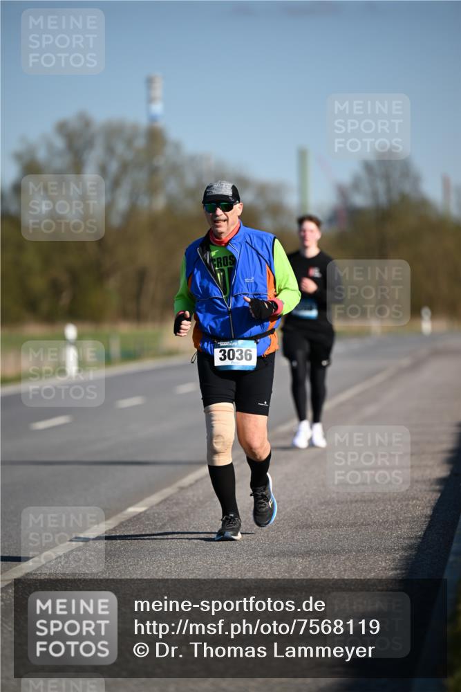 06.04.2025 - 44. Internationalen Wilhelmsburger Insellauf Dr. Thomas Lammeyer http://msf.ph/oto/7568119 06.04.2025 09:48:18 Laufen 3036 meine-sportfotos.de