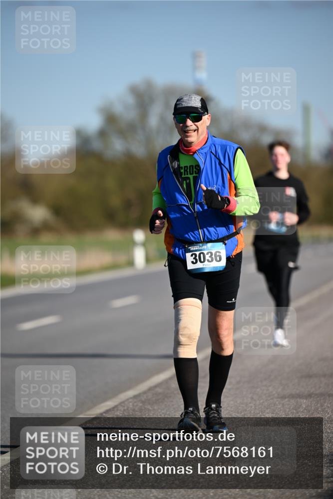 06.04.2025 - 44. Internationalen Wilhelmsburger Insellauf Dr. Thomas Lammeyer http://msf.ph/oto/7568161 06.04.2025 09:48:20 Laufen 3036 meine-sportfotos.de