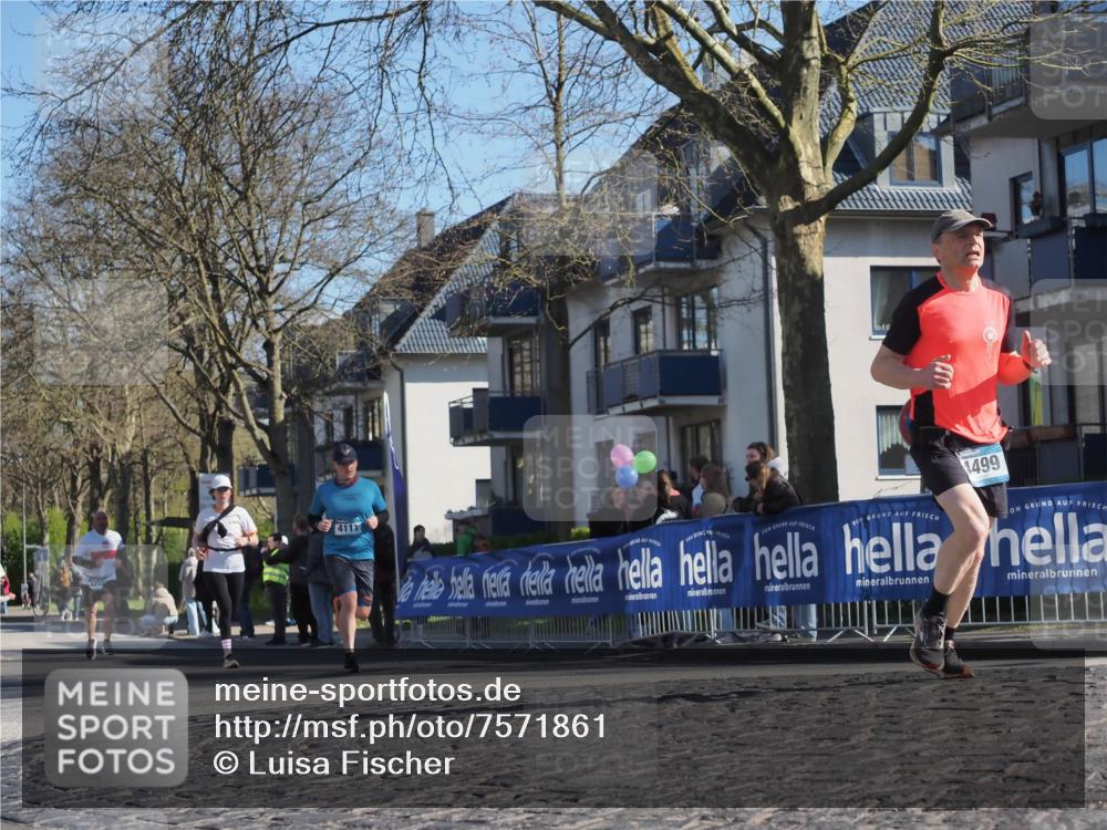 06.04.2025 - 44. Internationalen Wilhelmsburger Insellauf Luisa Fischer http://msf.ph/oto/7571861 06.04.2025 10:41:02 Ziel 4111, 1499 meine-sportfotos.de