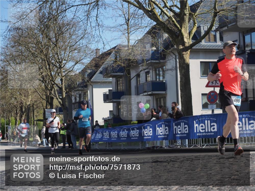 06.04.2025 - 44. Internationalen Wilhelmsburger Insellauf Luisa Fischer http://msf.ph/oto/7571873 06.04.2025 10:41:02 Ziel 4111, 499 meine-sportfotos.de