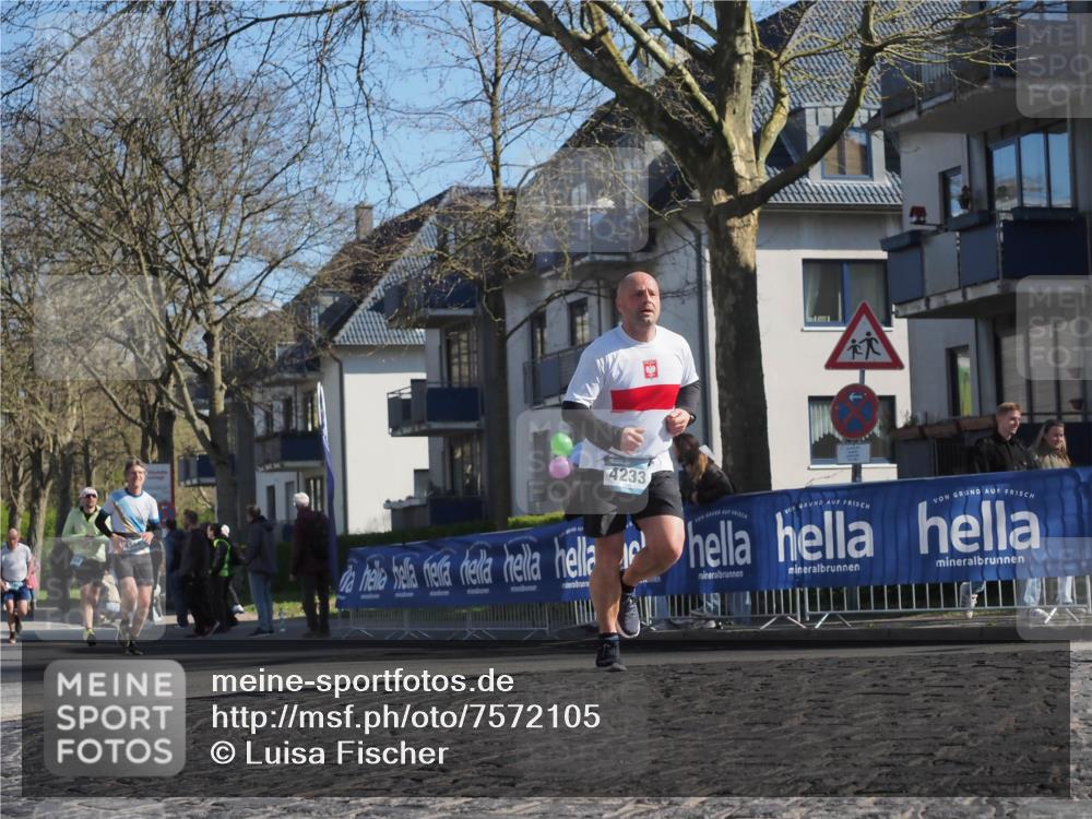 06.04.2025 - 44. Internationalen Wilhelmsburger Insellauf Luisa Fischer http://msf.ph/oto/7572105 06.04.2025 10:41:08 Ziel 4233 meine-sportfotos.de