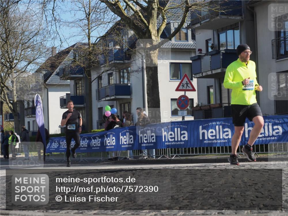 06.04.2025 - 44. Internationalen Wilhelmsburger Insellauf Luisa Fischer http://msf.ph/oto/7572390 06.04.2025 10:41:17 Ziel 3960, 4078 meine-sportfotos.de