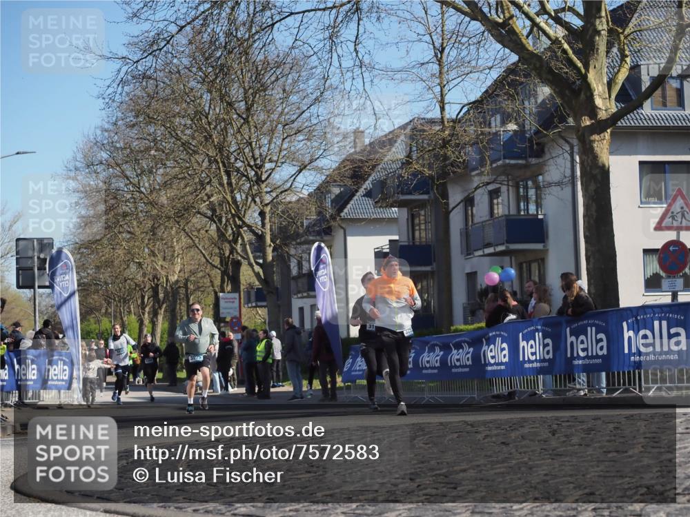 06.04.2025 - 44. Internationalen Wilhelmsburger Insellauf Luisa Fischer http://msf.ph/oto/7572583 06.04.2025 10:41:22 Ziel 3975, 13, 6, 31 meine-sportfotos.de