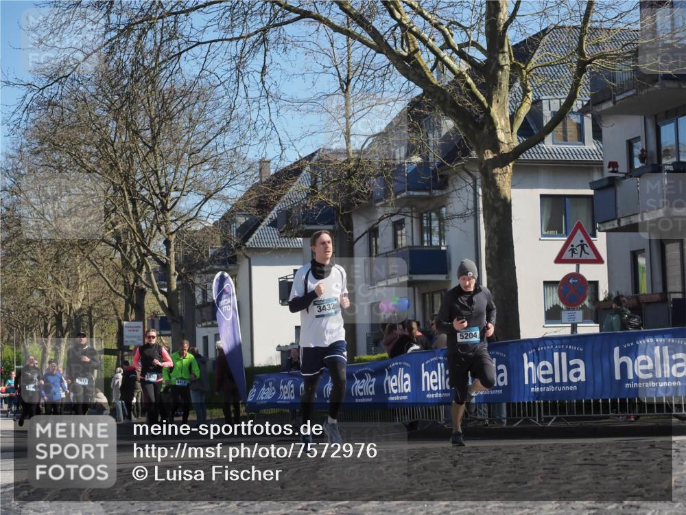 06.04.2025 - 44. Internationalen Wilhelmsburger Insellauf Luisa Fischer http://msf.ph/oto/7572976 06.04.2025 10:41:27 Ziel 13, 3432, 3891, 4412, 5204 meine-sportfotos.de