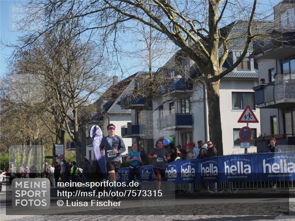 06.04.2025 - 44. Internationalen Wilhelmsburger Insellauf Luisa Fischer http://msf.ph/oto/7573315 06.04.2025 10:41:37 Ziel 4566, 3941 meine-sportfotos.de