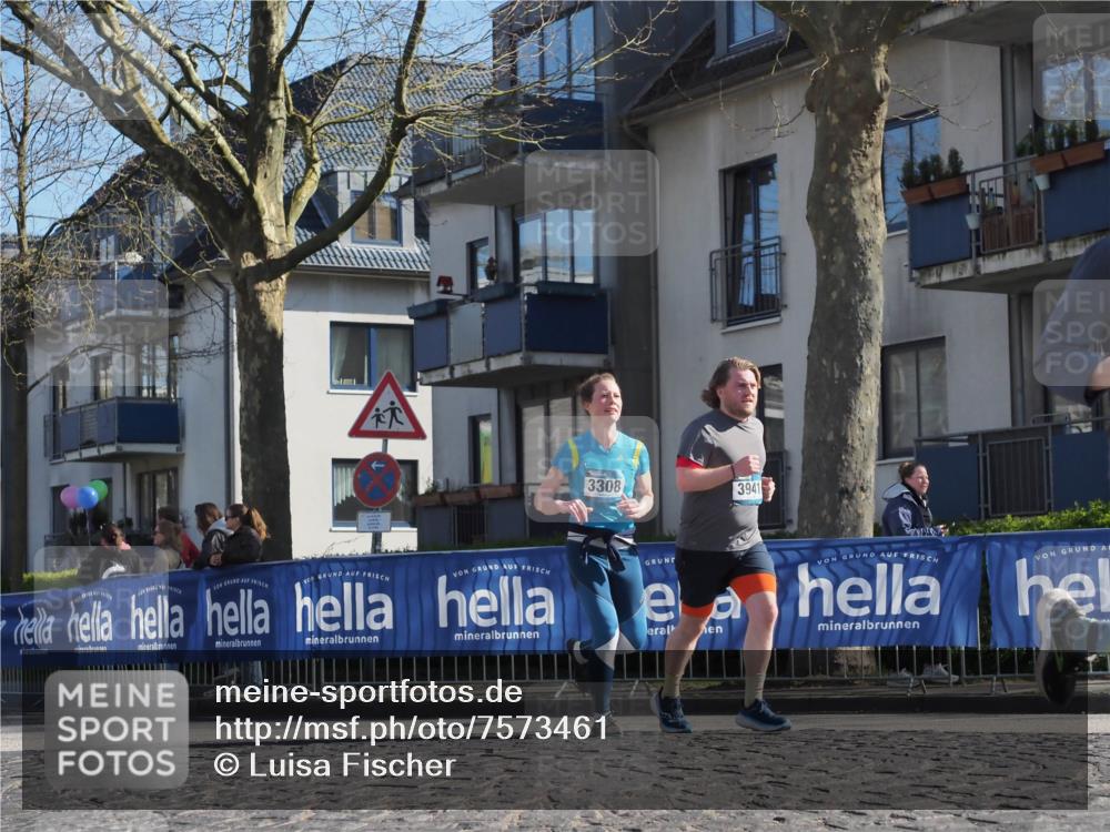 06.04.2025 - 44. Internationalen Wilhelmsburger Insellauf Luisa Fischer http://msf.ph/oto/7573461 06.04.2025 10:41:40 Ziel 3308, 3941 meine-sportfotos.de