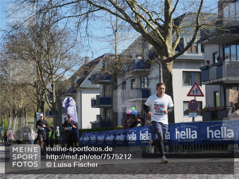 06.04.2025 - 44. Internationalen Wilhelmsburger Insellauf Luisa Fischer http://msf.ph/oto/7575212 06.04.2025 10:42:22 Ziel 3330, 390, 4297, 4240 meine-sportfotos.de