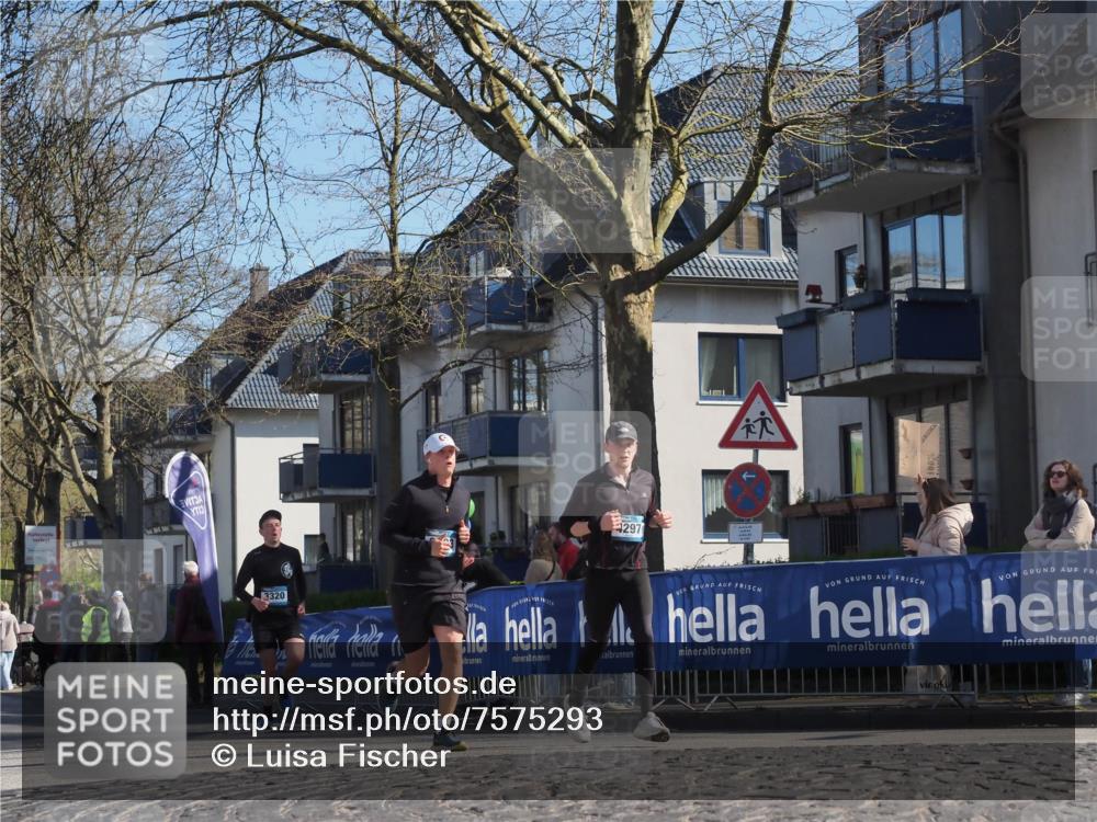 06.04.2025 - 44. Internationalen Wilhelmsburger Insellauf Luisa Fischer http://msf.ph/oto/7575293 06.04.2025 10:42:25 Ziel 3320, 42979 meine-sportfotos.de