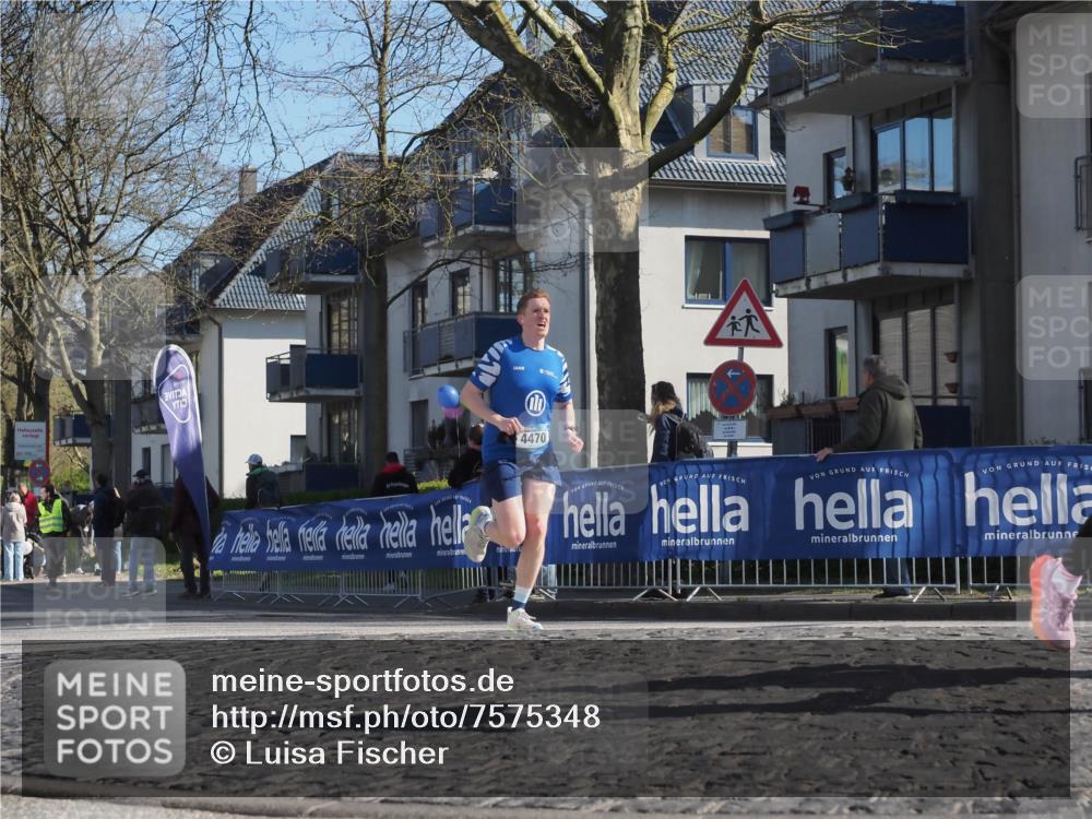 06.04.2025 - 44. Internationalen Wilhelmsburger Insellauf Luisa Fischer http://msf.ph/oto/7575348 06.04.2025 10:37:33 Ziel 4470, 5 meine-sportfotos.de