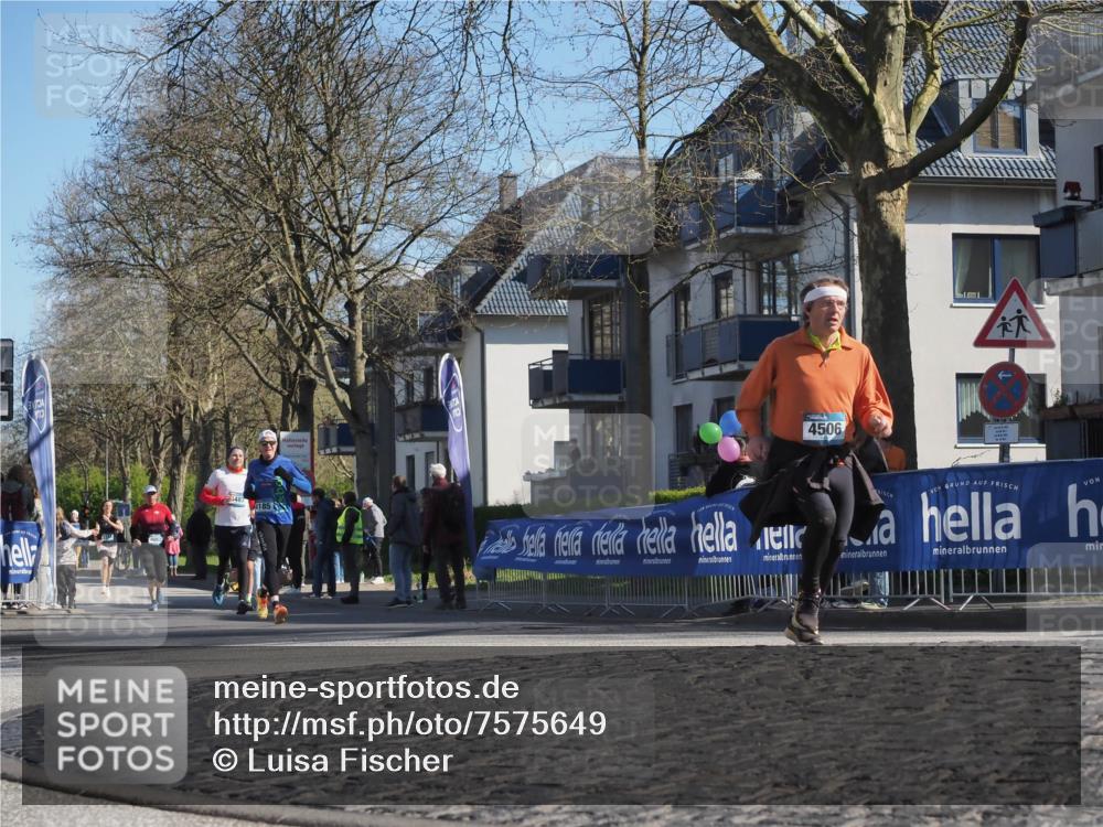 06.04.2025 - 44. Internationalen Wilhelmsburger Insellauf Luisa Fischer http://msf.ph/oto/7575649 06.04.2025 10:42:38 Ziel 487, 4185, 4506 meine-sportfotos.de