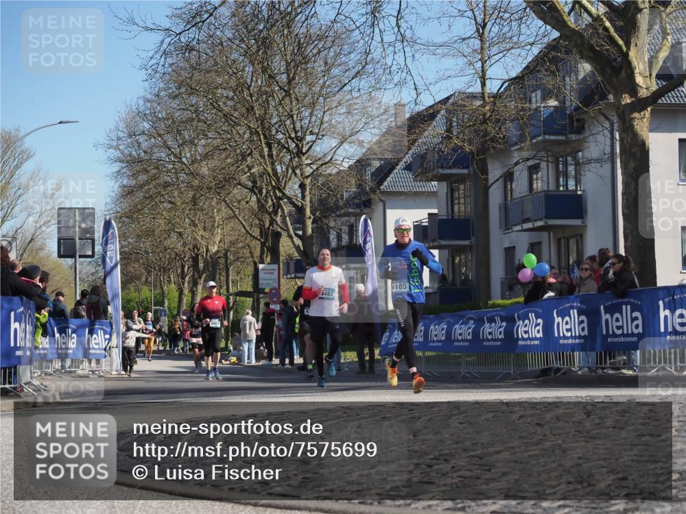 06.04.2025 - 44. Internationalen Wilhelmsburger Insellauf Luisa Fischer http://msf.ph/oto/7575699 06.04.2025 10:42:41 Ziel 4487, 4185 meine-sportfotos.de