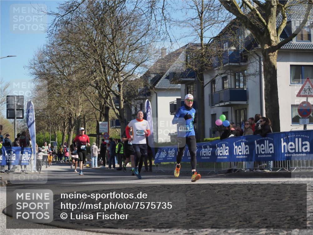 06.04.2025 - 44. Internationalen Wilhelmsburger Insellauf Luisa Fischer http://msf.ph/oto/7575735 06.04.2025 10:42:41 Ziel 4487, 4185 meine-sportfotos.de