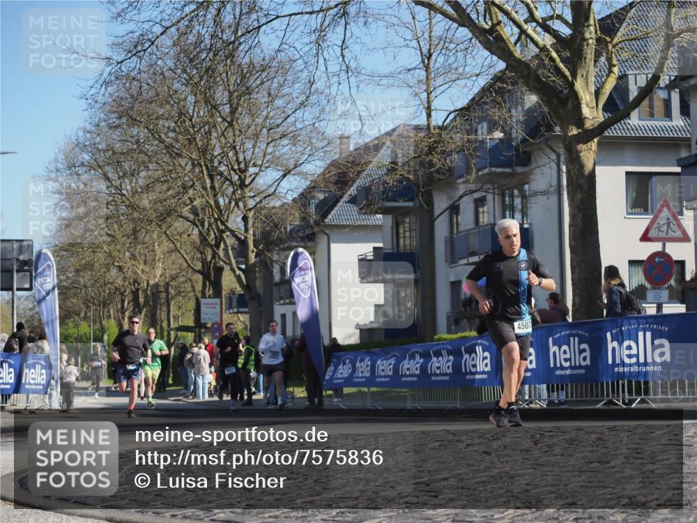 06.04.2025 - 44. Internationalen Wilhelmsburger Insellauf Luisa Fischer http://msf.ph/oto/7575836 06.04.2025 10:37:54 Ziel 4507, 3921 meine-sportfotos.de