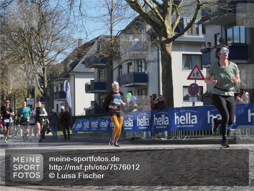 06.04.2025 - 44. Internationalen Wilhelmsburger Insellauf Luisa Fischer http://msf.ph/oto/7576012 06.04.2025 10:42:53 Ziel 743, 3927 meine-sportfotos.de