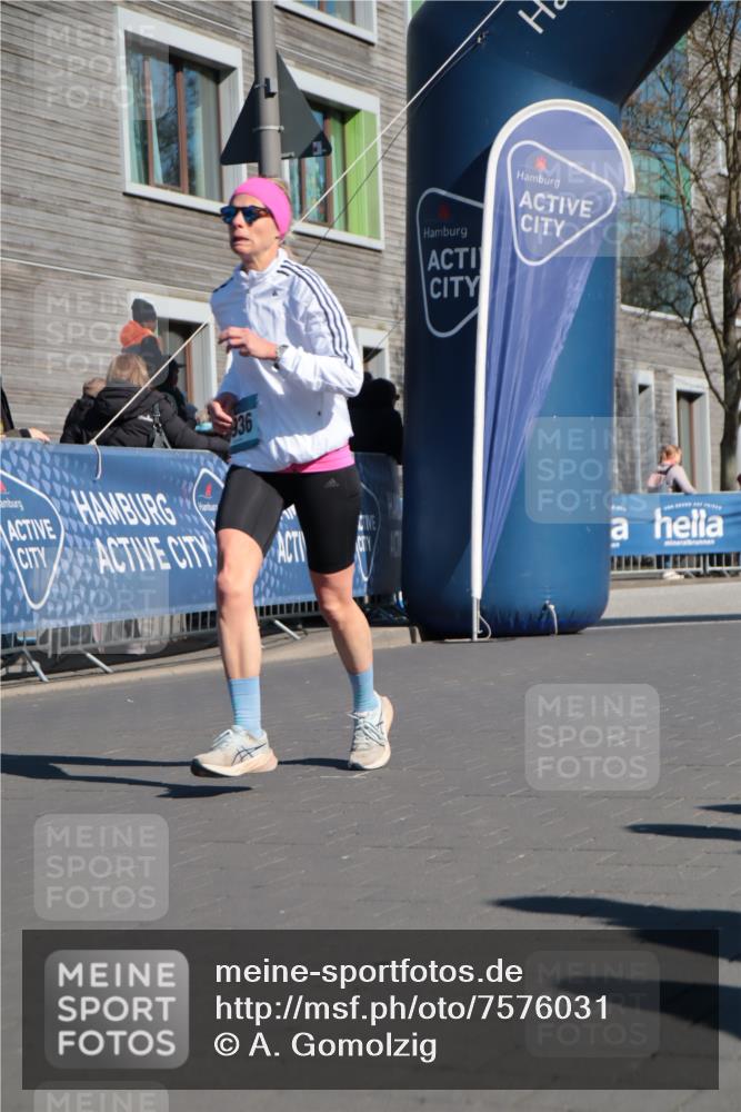 06.04.2025 - 44. Internationalen Wilhelmsburger Insellauf A. Gomolzig http://msf.ph/oto/7576031 06.04.2025 10:35:33 Ziel 3936, 3958, 4216, 4283, 4284, 4603 meine-sportfotos.de