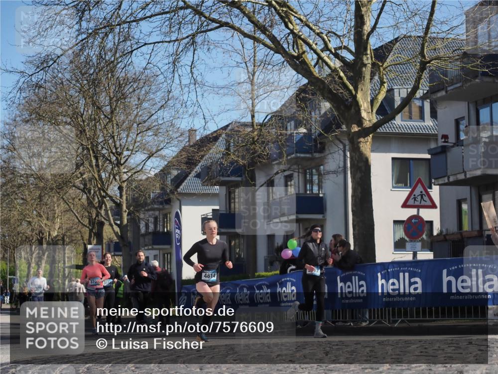 06.04.2025 - 44. Internationalen Wilhelmsburger Insellauf Luisa Fischer http://msf.ph/oto/7576609 06.04.2025 10:43:10 Ziel 4614, 370743158 meine-sportfotos.de
